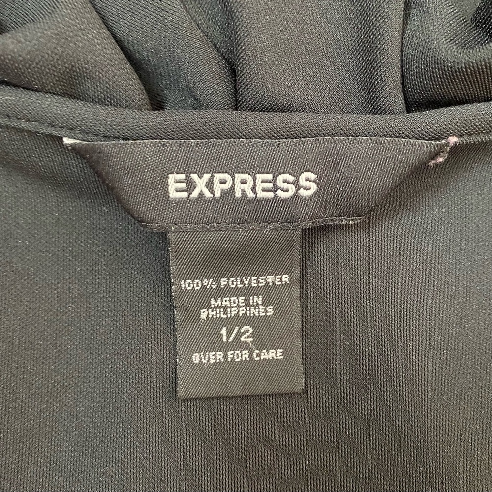 Express Black Long Sleeve Ruffle V Neck Dress Size 1/2 - Picture 4 of 6